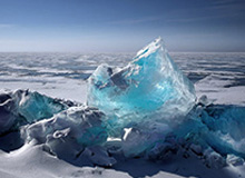 爱游戏登录入口-接机女球迷吐槽詹姆斯:哎哎哎这就走了,这都不看我们一眼